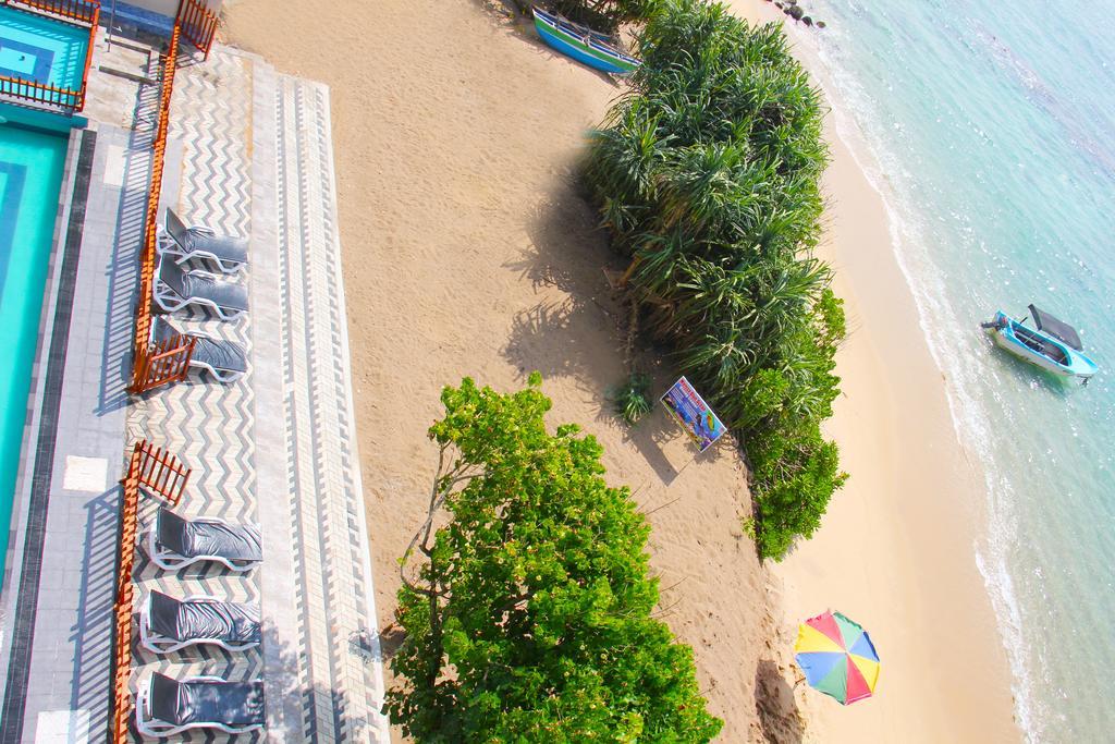 Paradise Beach Resort & Diving School Mirissa Esterno foto
