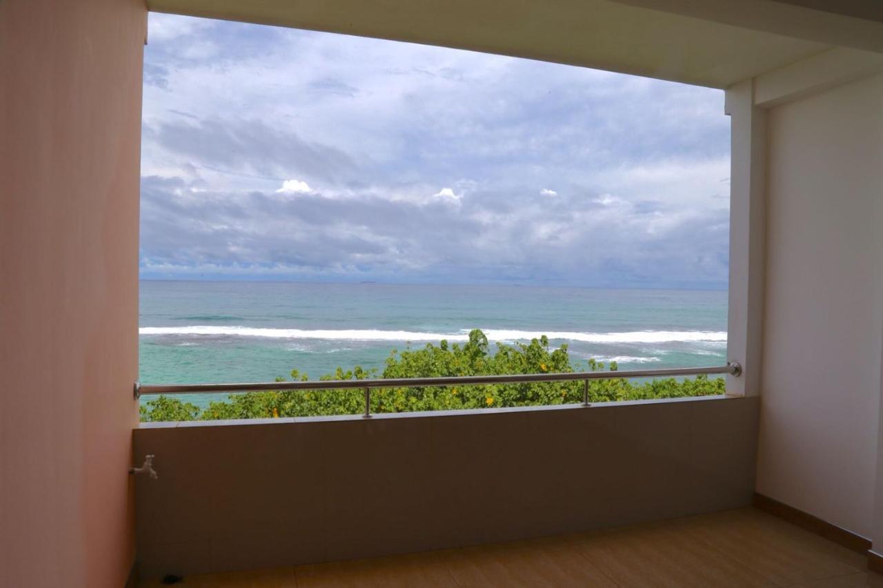 Paradise Beach Resort & Diving School Mirissa Esterno foto